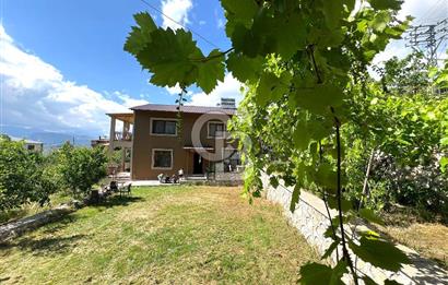 MERSİN TOROSLAR YENİKÖYDE SATILIK İKİ KATLI EV VE ARSASI