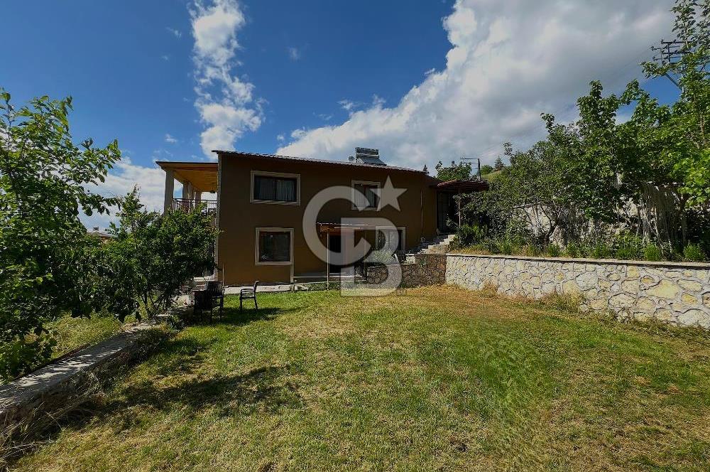 MERSİN TOROSLAR YENİKÖYDE SATILIK İKİ KATLI EV VE ARSASI