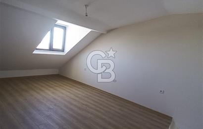 BELEDİYE VE KAYMAKAMLIĞA YAKIN ÇATI KATI YERDEN ISITMALI 2+1