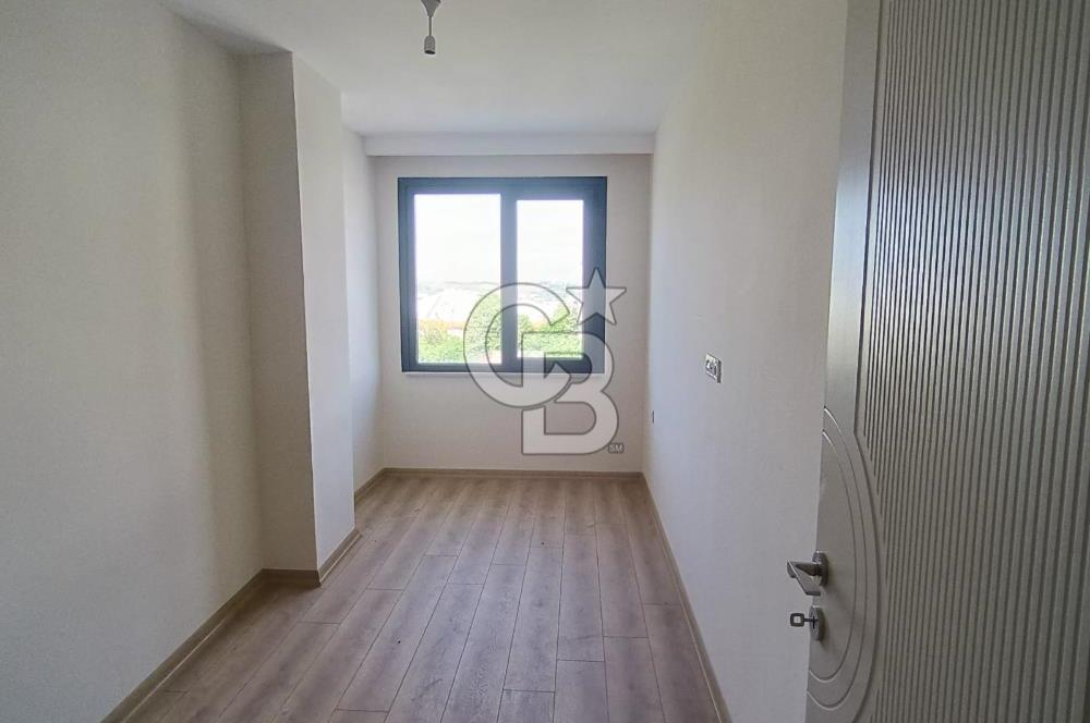 BELEDİYE VE KAYMAKAMLIĞA YAKIN YERDEN ISITMALI 2+1 DAİRE