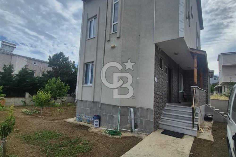 TEKİRDAĞ'DA DENİZE 750 METRE MESAFEDE YAZLIK VİLLA