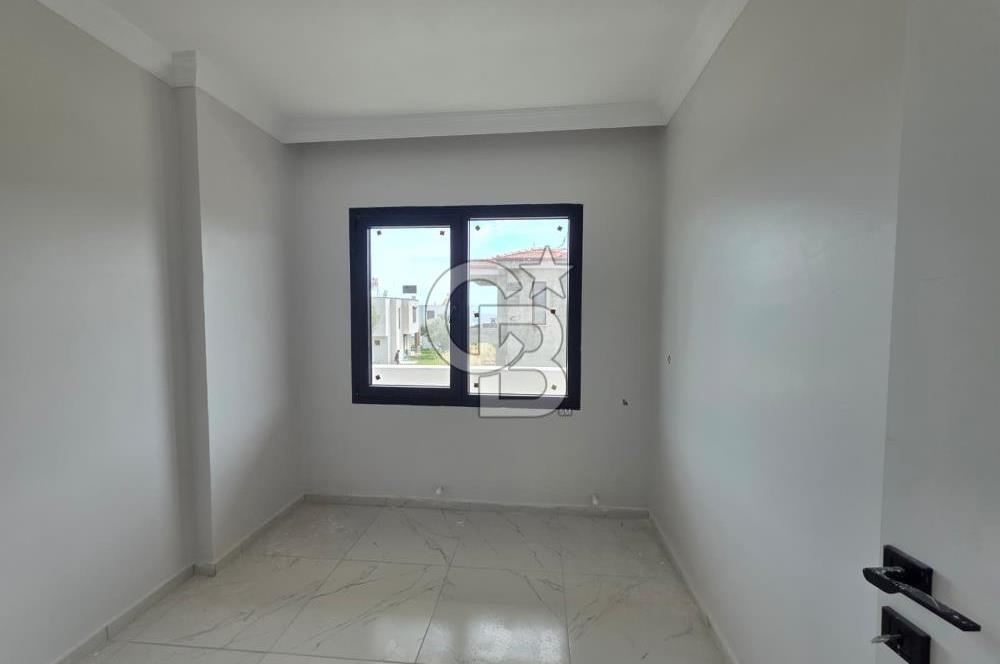 AYVALIK KÜÇÜKKÖY TUZLA MEVKİİ'NDE SATILIK BAHÇELİ 3+1 DUBLEKS