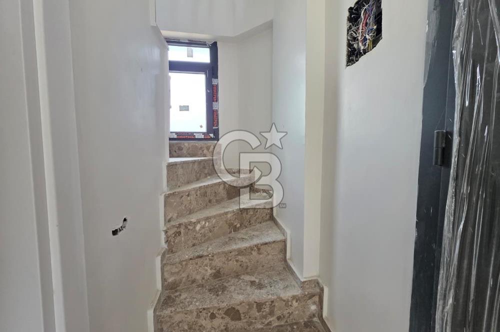 AYVALIK KÜÇÜKKÖY TUZLA MEVKİİ'NDE SATILIK BAHÇELİ 3+1 DUBLEKS