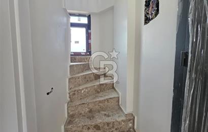 AYVALIK KÜÇÜKKÖY TUZLA MEVKİİ'NDE SATILIK BAHÇELİ 3+1 DUBLEKS