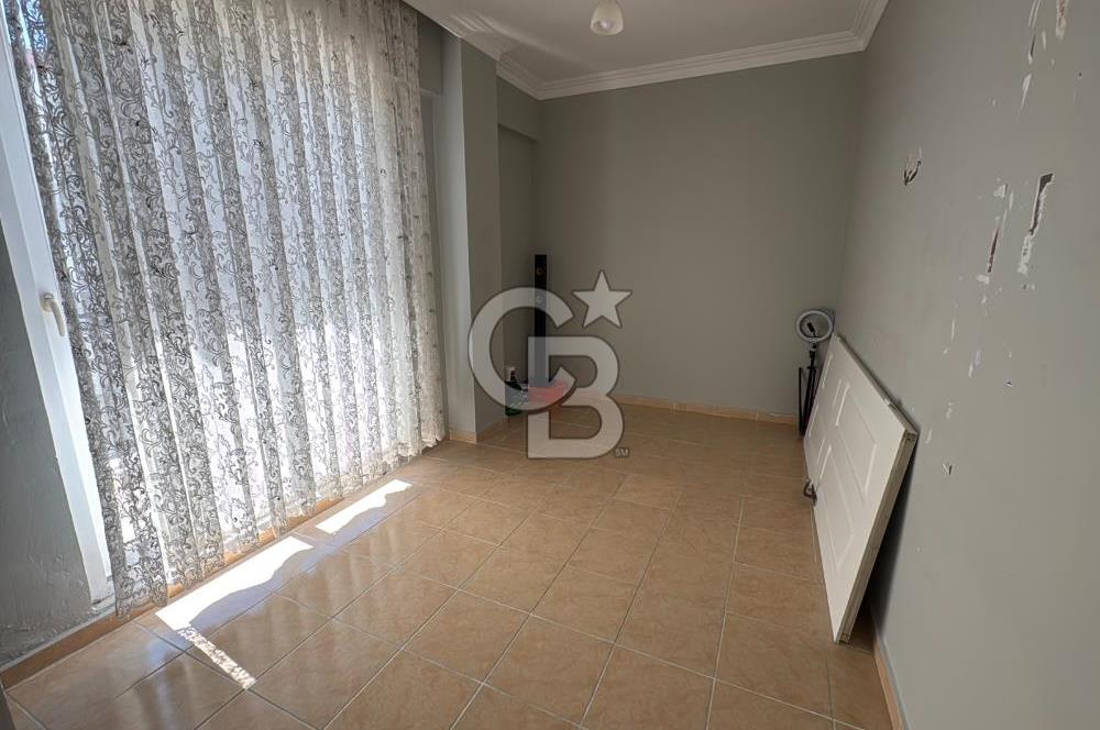 Bulvar üzerinde 3+1 satılık Daire
