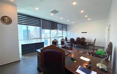 ÇUKURAMBAR PLAZADA YÜKSEK KAT YAPILI 110 M2 , 2+1 KİRALIK OFİS
