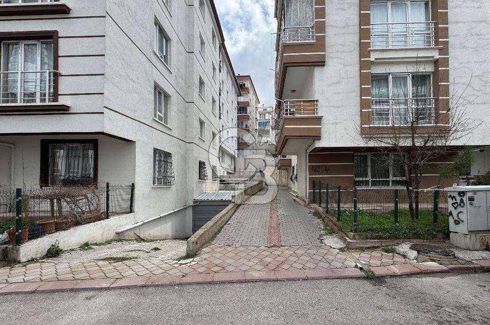 Yozgat Bulvarı'na 1,5 km Mesafede Hemen Oturuma Hazır 3+1