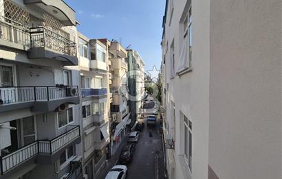 Karşıyaka Alaybey Bahariye Mahallesi 2+1 Satılık Daire