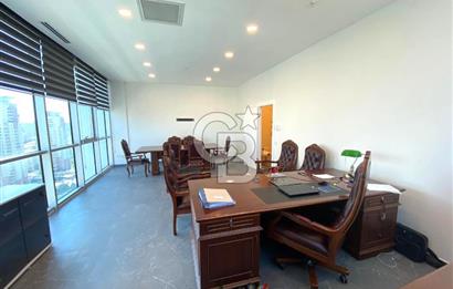 ÇUKURAMBAR PLAZADA YÜKSEK KAT YAPILI 110 M2 , 2+1 KİRALIK OFİS