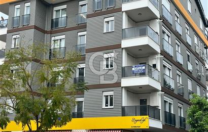 KONYAALTI LİMANDA SIFIR, SİTE İÇİNDE HAVUZLU, YER ISITMALI 2+1