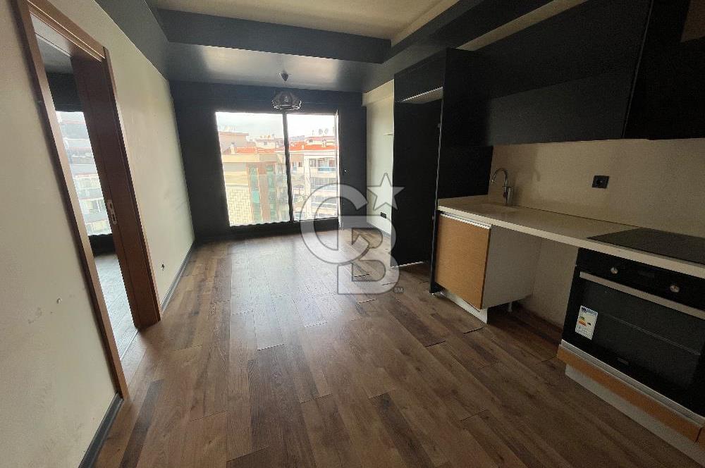 Karşıyaka Demirköprü Spor Suit'te Kiralık 1+1 Daire