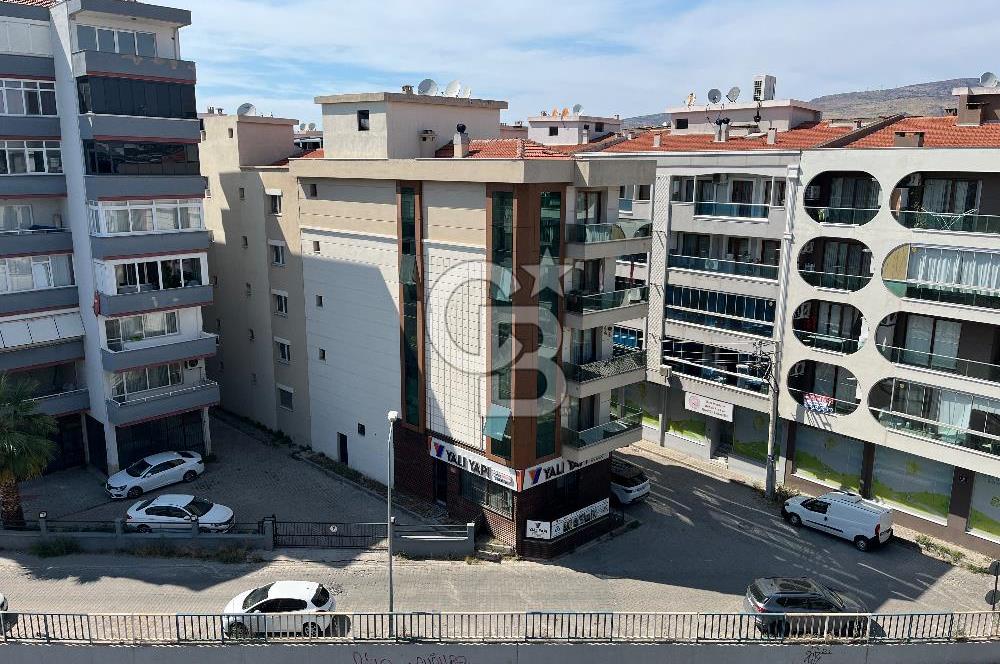 Karşıyaka Demirköprü Spor Suit'te Kiralık 1+1 Daire