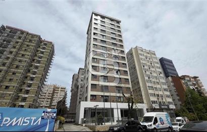 Kozyatagı Bayar Caddesi’nde satılık 3 + 1 daire