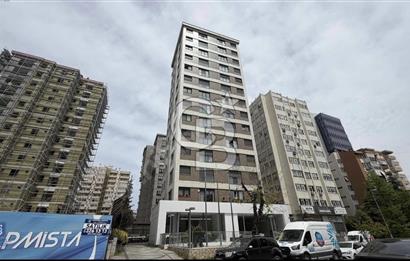Kozyatagı Bayar Caddesi’nde satılık 3 + 1 daire
