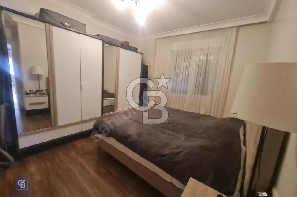 Kozyatagı Bayar Caddesi’nde satılık 3 + 1 daire