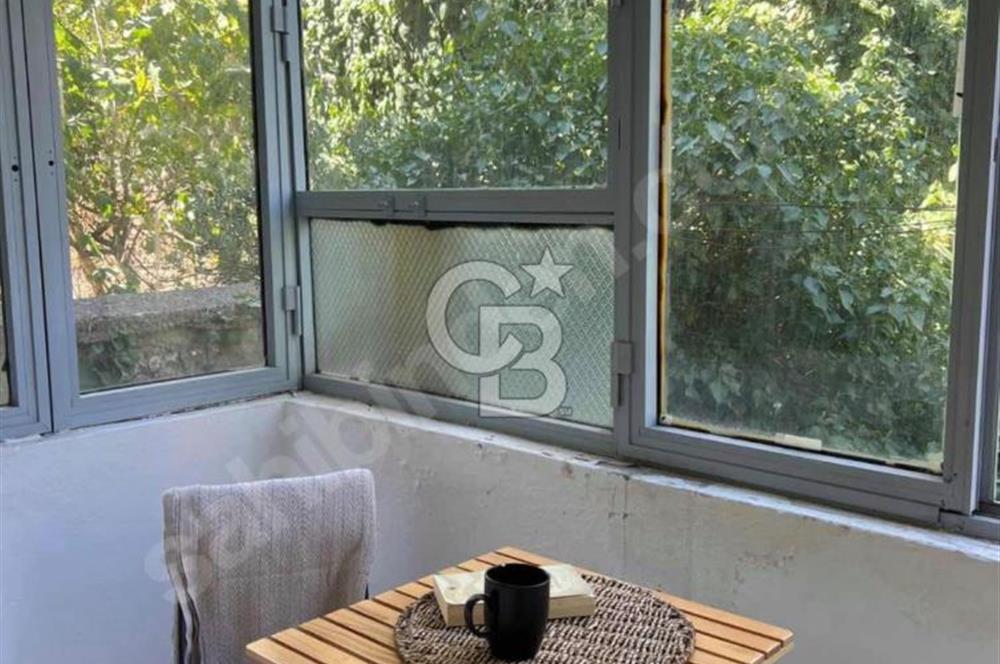 Nuzhetiye cad. 