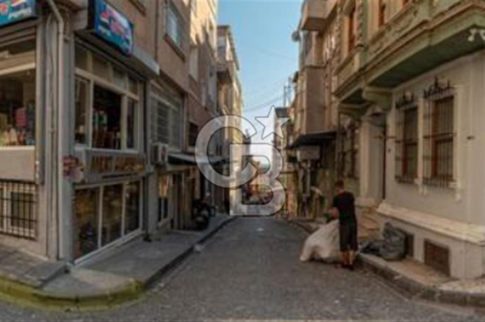 Kapalıçarşıya Komşu Otel İmarlı Yatırım Fısatı