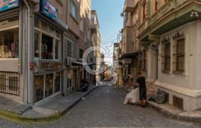 Kapalıçarşıya Komşu Otel İmarlı Yatırım Fısatı
