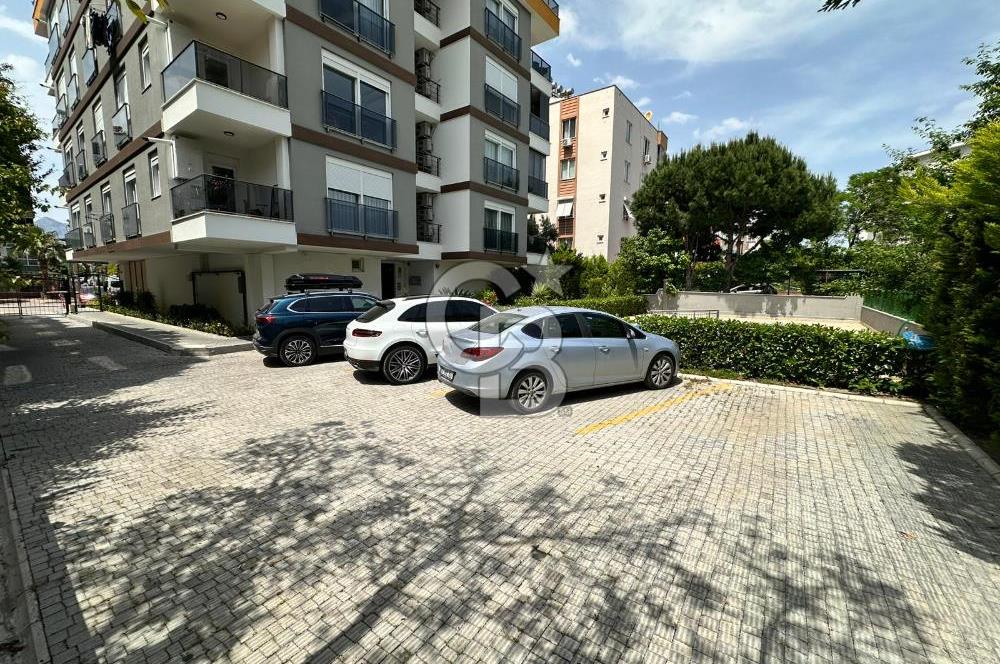 KONYAALTI LİMANDA SIFIR, SİTE İÇİNDE HAVUZLU, YER ISITMALI 2+1
