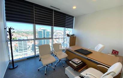 ÇUKURAMBAR PLAZADA YÜKSEK KAT YAPILI 110 M2 , 2+1 KİRALIK OFİS