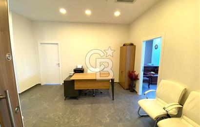 ÇUKURAMBAR PLAZADA YÜKSEK KAT YAPILI 110 M2 , 2+1 KİRALIK OFİS
