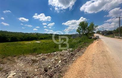 İZMİT SÜVERLERDE YOLA TEK PARSEL YATIRIMLIK 7267 M2 FIRSAT ARSA