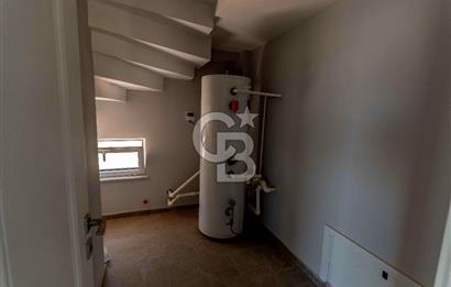 ÇANAKKALE DE SATILIK DENİZ MANZARALI MÜSTAKİL 4,5+1 LÜKS VİLLA
