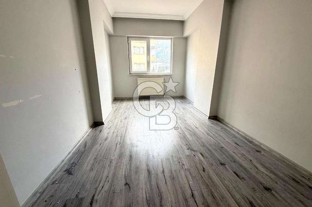 Şehzade Evleri Sitesinde 3+1 Ara Kat Asansörlü Satılık Daire