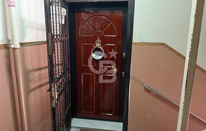 Karşıyaka Aksoy'da Satılık Geniş 3+1 Kombili Daire