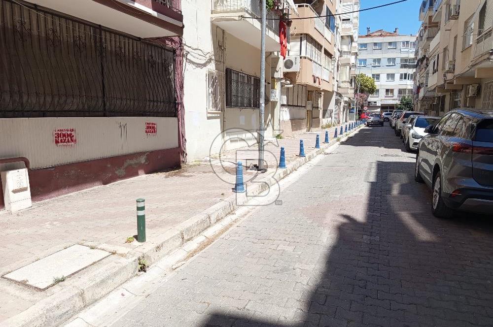 Karşıyaka Aksoy'da Satılık Geniş 3+1 Kombili Daire