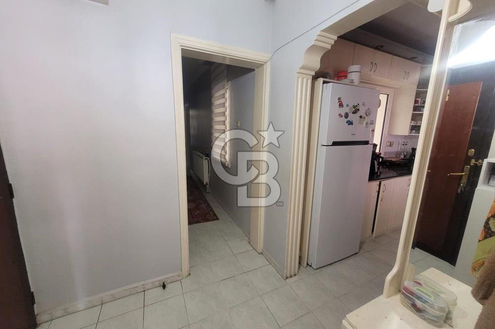 Karşıyaka Aksoy'da Satılık Geniş 3+1 Kombili Daire