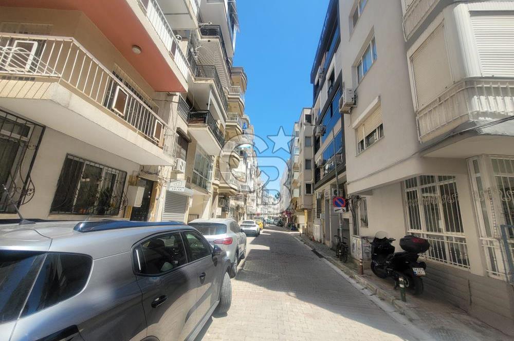 Karşıyaka Aksoy'da Satılık Geniş 3+1 Kombili Daire