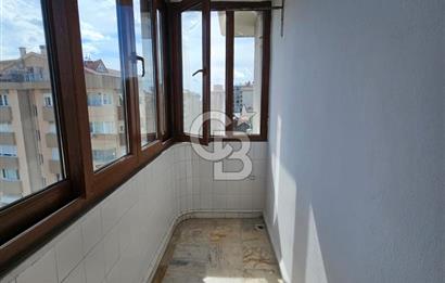 Feneryolu Çamtepe Sokakta Merkezi Konumda Kiralık 3+1 Daire