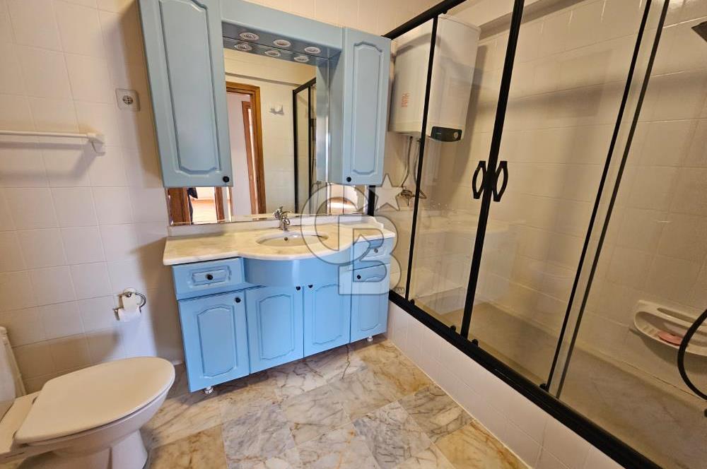 Feneryolu Çamtepe Sokakta Merkezi Konumda Kiralık 3+1 Daire