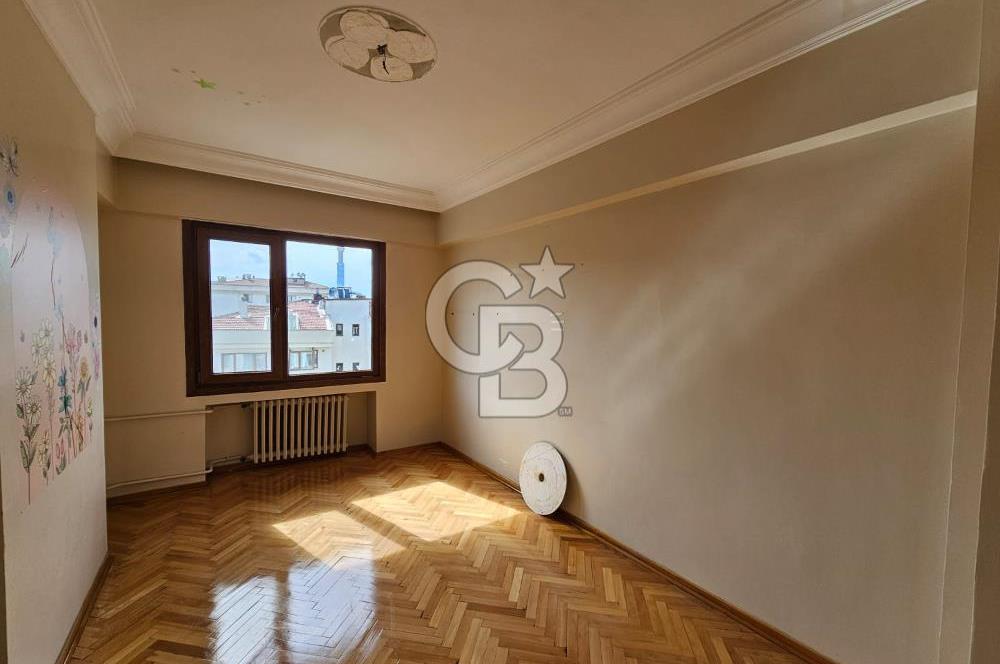 Feneryolu Çamtepe Sokakta Merkezi Konumda Kiralık 3+1 Daire