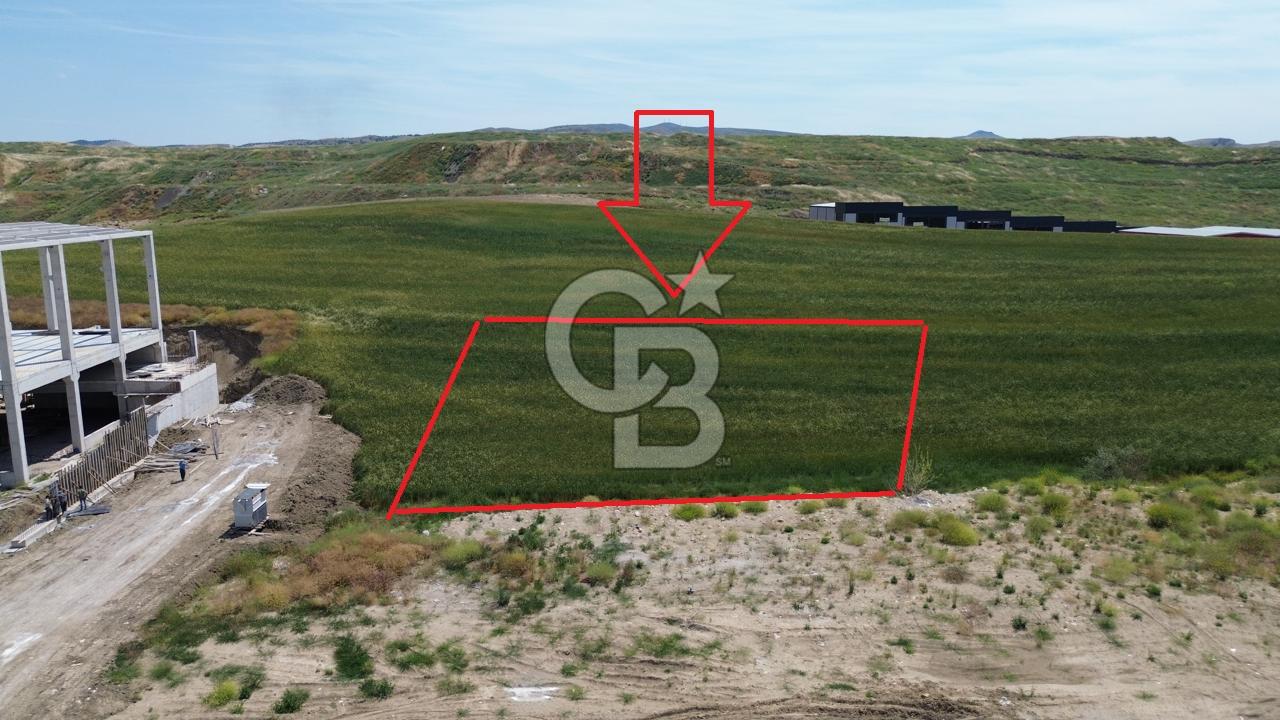 SARAY’DA MÜSTAKİL TAPULU SANAYİ İMARLI 4000 m2 SATILIK ARSA