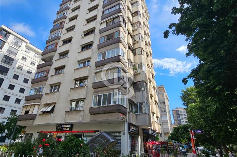 Feneryolu Çamtepe Sokakta Merkezi Konumda Kiralık 3+1 Daire