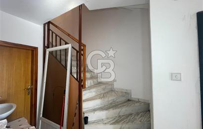 DİDiM-EFELER'DE BAHÇELİ 4+1 KAPALI TERASLI KÖŞE MÜSTAKİL VİLLA