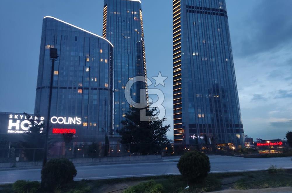 SKYLAND BÜYÜK TERASLI SATILIK DAİRE