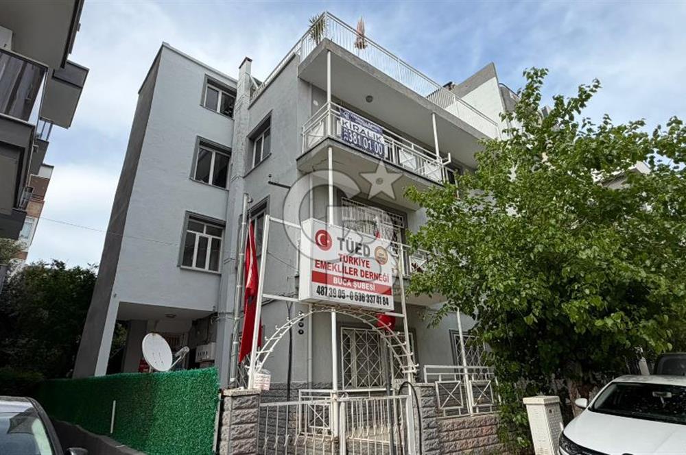 MENDERES CADDESİNE 2 DAKİKA YÜRÜME MESAFESİNDE KİRALIK 2+1 DAİRE