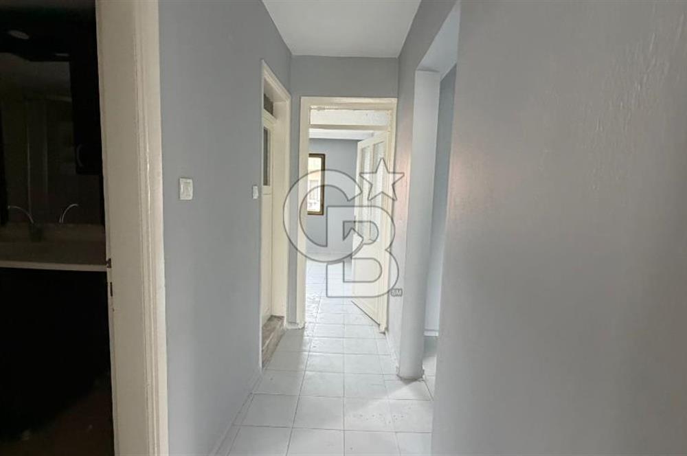 MENDERES CADDESİNE 2 DAKİKA YÜRÜME MESAFESİNDE KİRALIK 2+1 DAİRE