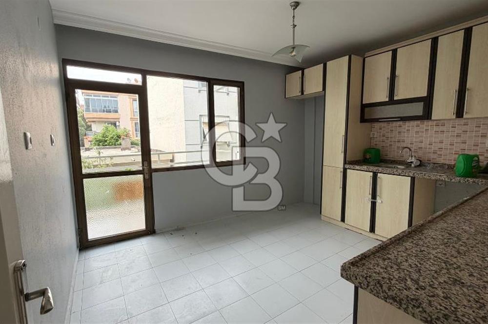 MENDERES CADDESİNE 2 DAKİKA YÜRÜME MESAFESİNDE KİRALIK 2+1 DAİRE
