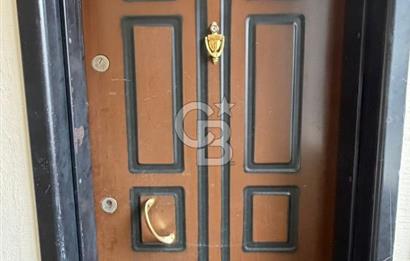 MENDERES CADDESİNE 2 DAKİKA YÜRÜME MESAFESİNDE KİRALIK 2+1 DAİRE