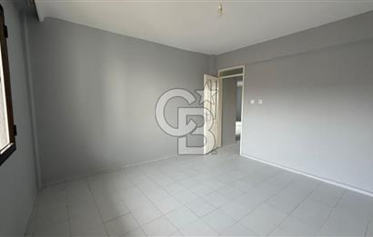 MENDERES CADDESİNE 2 DAKİKA YÜRÜME MESAFESİNDE KİRALIK 2+1 DAİRE
