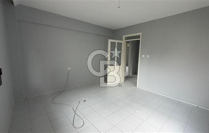 MENDERES CADDESİNE 2 DAKİKA YÜRÜME MESAFESİNDE KİRALIK 2+1 DAİRE