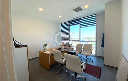 ÇUKURAMBAR PLAZADA YÜKSEK KAT YAPILI 110 M2 , 2+1 KİRALIK OFİS