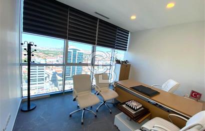 ÇUKURAMBAR PLAZADA YÜKSEK KAT YAPILI 110 M2 , 2+1 KİRALIK OFİS