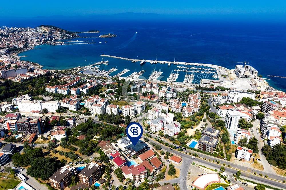 Kuşadası Marina'da Müstakil havuzlu lüks 1+1 Kiralık Daire