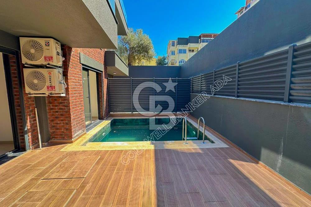 Kuşadası Marina'da Müstakil havuzlu lüks 1+1 Kiralık Daire