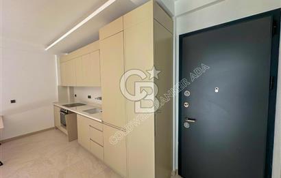 Kuşadası Marina'da Müstakil havuzlu lüks 1+1 Kiralık Daire
